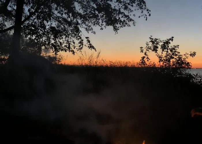 度假居 Oaza Niegocin - Nad Jeziorem *